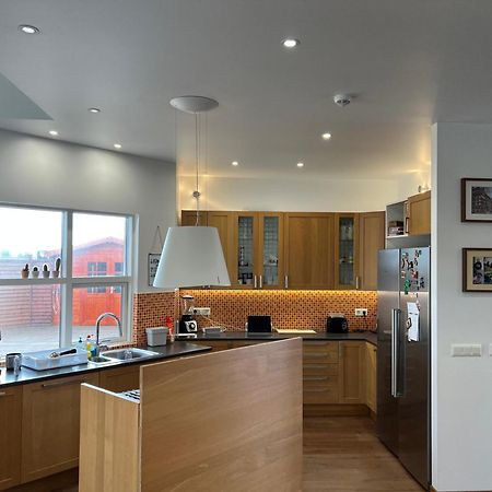 Dagpol Apartment Sandgerthi ภายนอก รูปภาพ